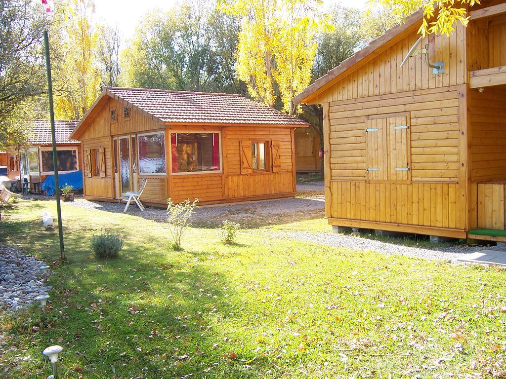 Camping La Motte Flottante La Freissinouse 외부 사진
